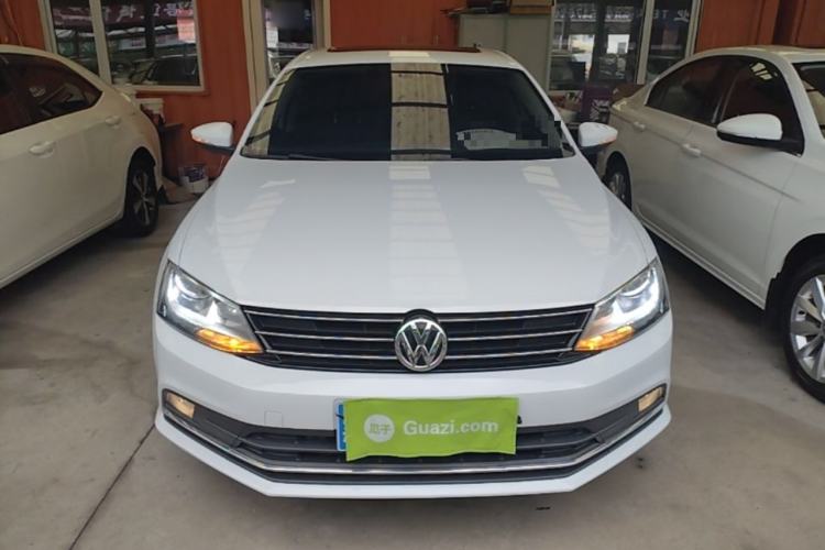 Used Volkswagen Sagitar 2018 1.6L Automatic Comfort Model
