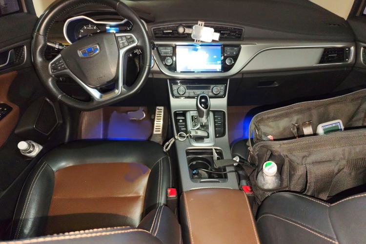 Used Geely Auto Emgrand GS 2017 Elegant Edition 1.3T Automatic Smart Connectivity Model Interior 2