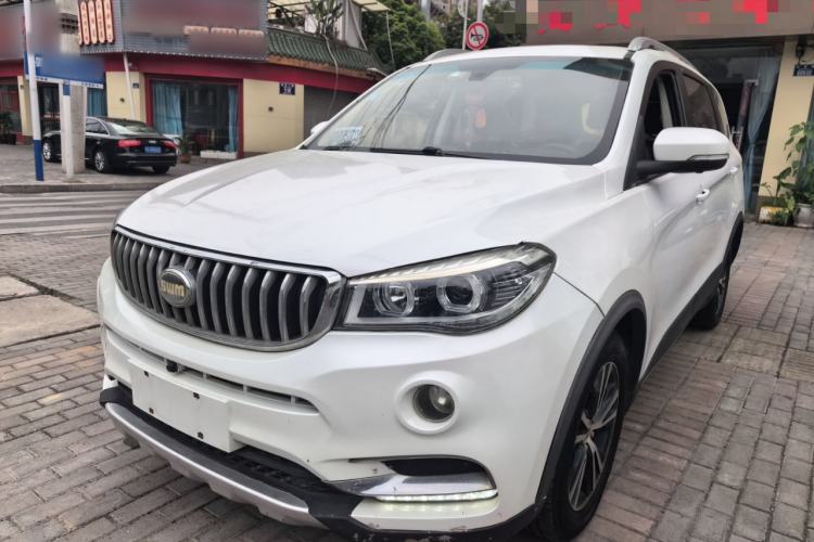 Used SWM X7 2016 1.8L Manual Luxury Edition 7 Seats