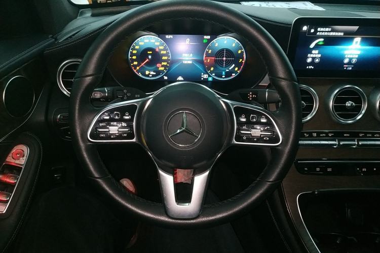 Used Mercedes-Benz GLC 2020 GLC 300 L 4MATIC Dynamic Edition
