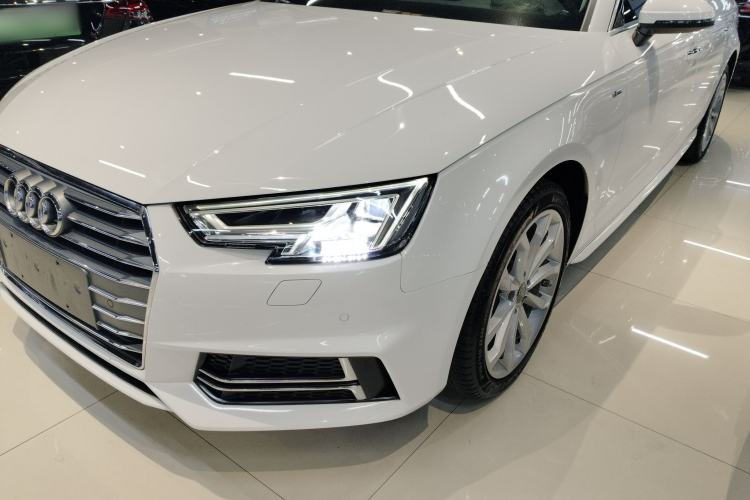 Used Audi A4L 2018 30th Anniversary Edition 40 TFSI Fashion Model