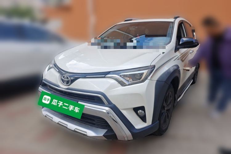 Used Toyota RAV4 2019 2.0L CVT Two-Wheel Drive Fashion X Limited Edition China V Standard Guazi used car, China used car export, Used car for sale, Used cars, Cheapest cars for sale