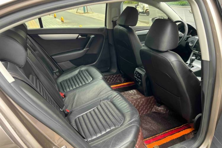 Used Volkswagen Magotan 2016 1.8TSI Smart Comfort Model Interior 6