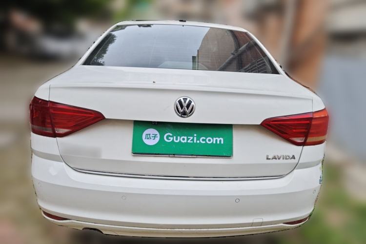 Used Volkswagen Lavida 2017 1.6L Manual Comfort Edition Rear