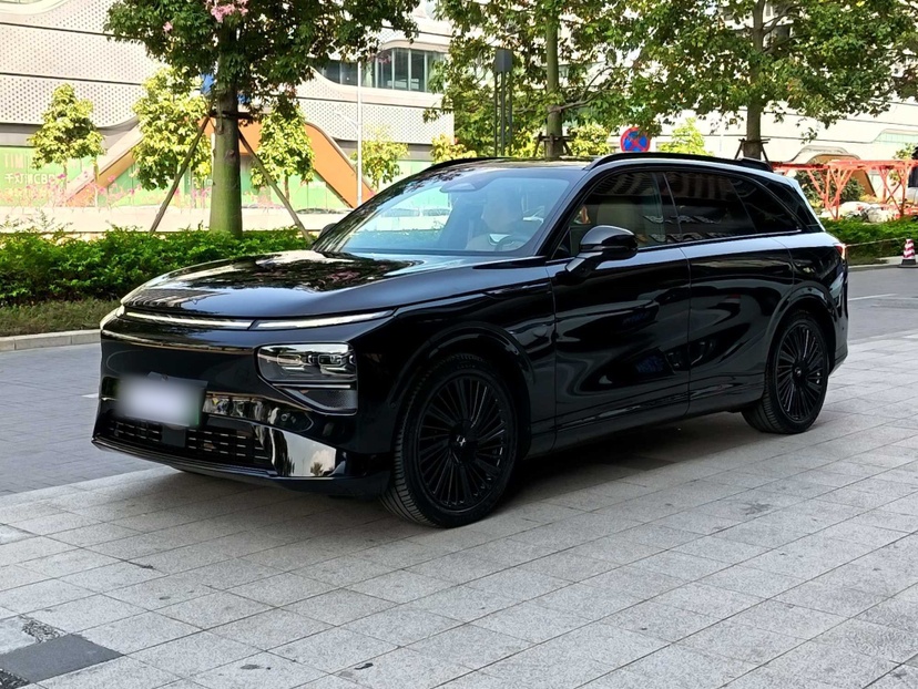 XPeng G9 2025 725 with Ultra-Long Range Max — снимка 14