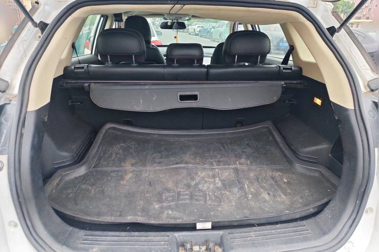 Used Geely Auto Emgrand X7 Sport 2016 1.8TD Automatic Smart Connectivity Version Trunk