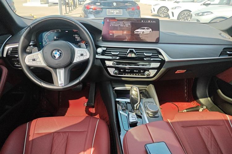 Used BMW 5 Series 2023 530Li Leading Model M Sport Package Center Console