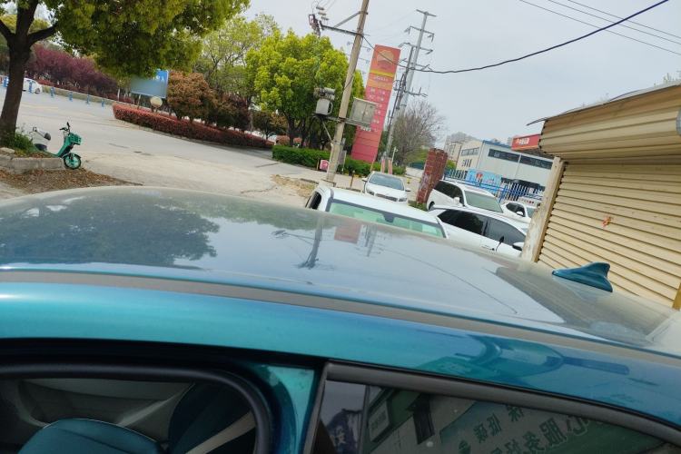 Used ORA Good Cat 2023 401 km Standard Range Luxury Version Lithium Iron Phosphate