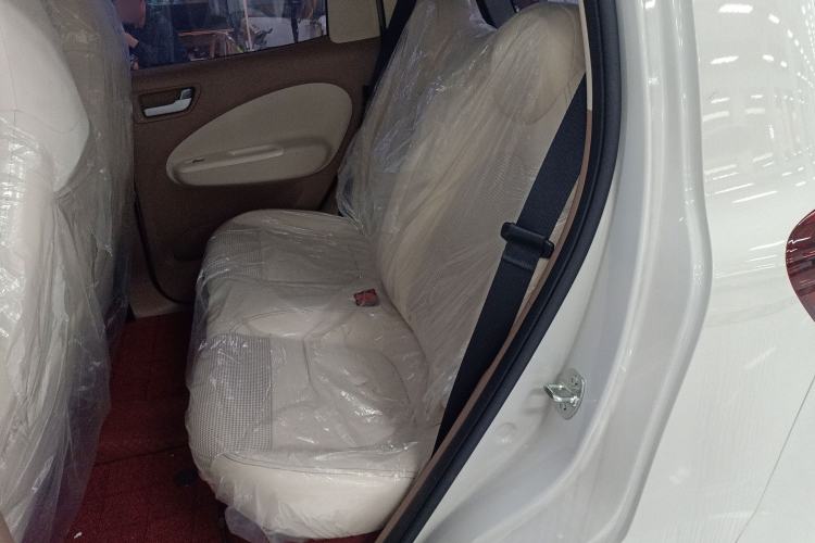 Used Wuling Hongguang MINIEV 2025 Four-Door Version Advanced Edition Left Rear Seat