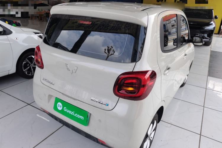 Used Wuling Hongguang MINIEV 2025 Four-Door Version Advanced Edition Rear Right 45 Deg