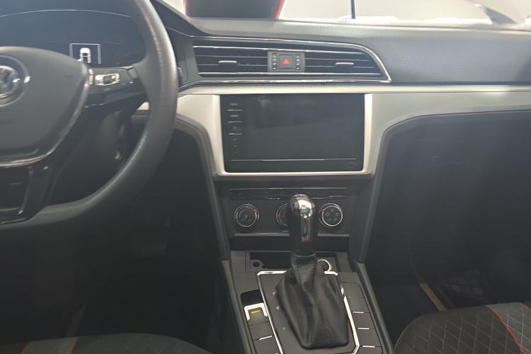 Used Volkswagen Lamando 2021 230TSI DSG Fashion Edition
