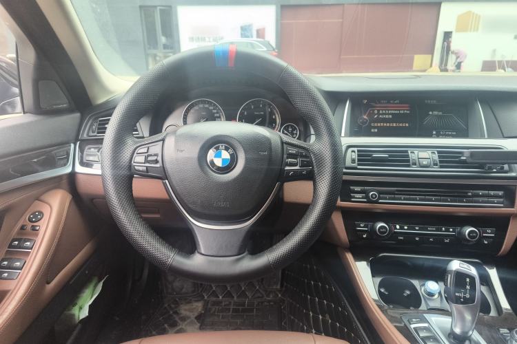 Used BMW 5 Series 2014 528Li Luxury Design Package
