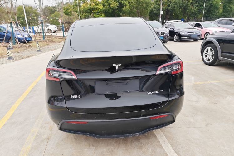 Used Tesla Model Y 2022 Rear-Wheel-Drive Version
