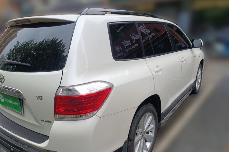 Used Toyota Highlander 2012 3.5L 4x4 7-Seater Luxury Edition Rear Right 45 Deg