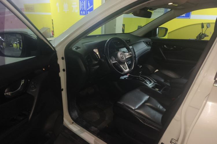 Used Nissan X-Trail 2019 2.0L CVT Smart Connect Comfort Edition 2WD