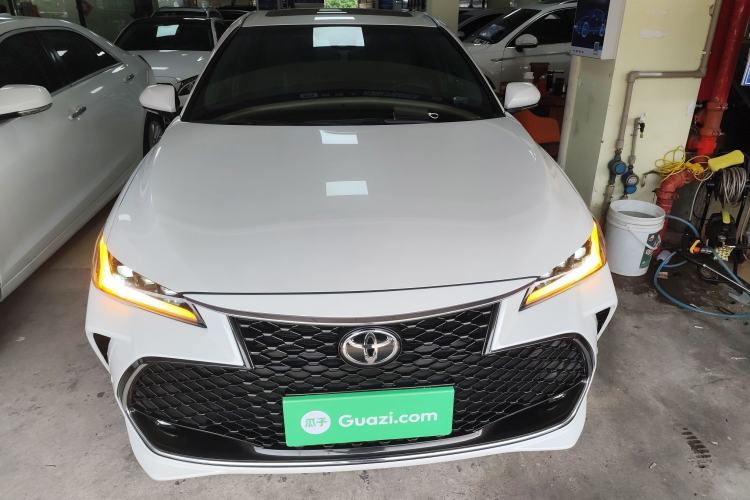 Used Toyota Avalon 2022 2.5L Luxury Edition Front