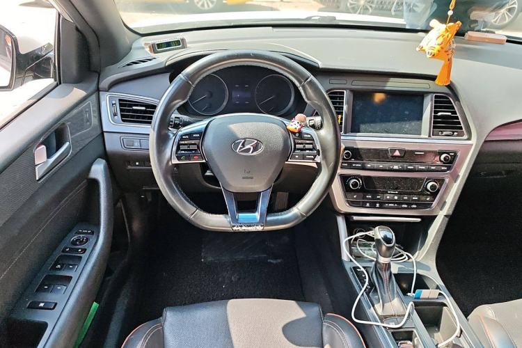 Used Hyundai Sonata 2017 1.6T GLS Smart Model Steering Wheel