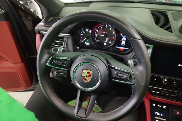 Used Porsche Macan 2023 Macan 2.0T
