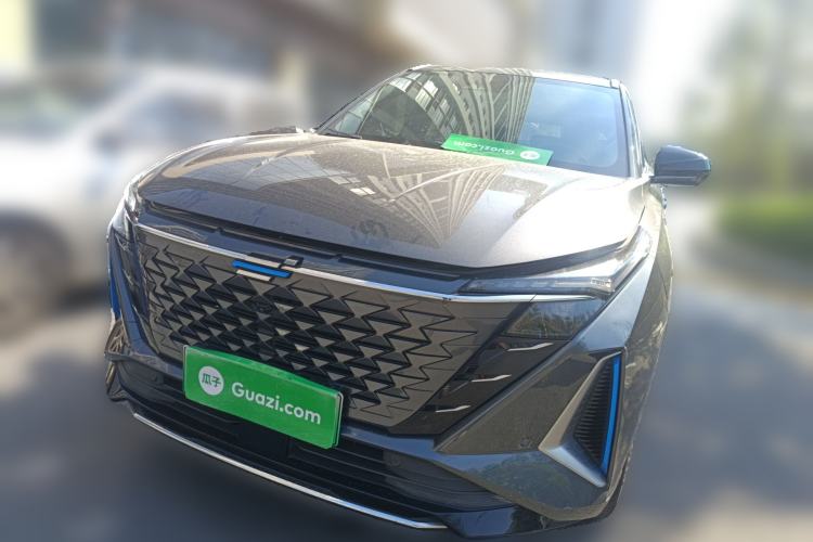 Used Oshan Z6 New Energy 2023 ZhiDian iDD 150KM Flagship PLUS Smart Parking Edition