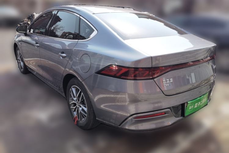 Used BYD Qin PLUS 2023 Champion Edition DM-i 120KM Leading Model
