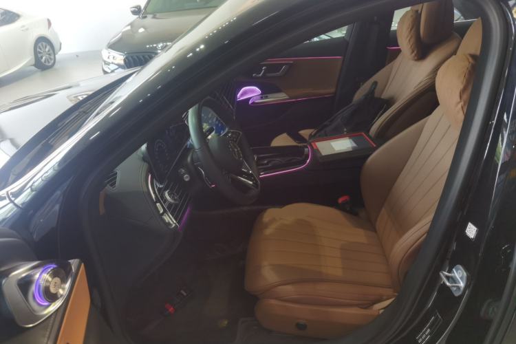 Used Mercedes-Benz E-Class 2024 Facelift E 260 L