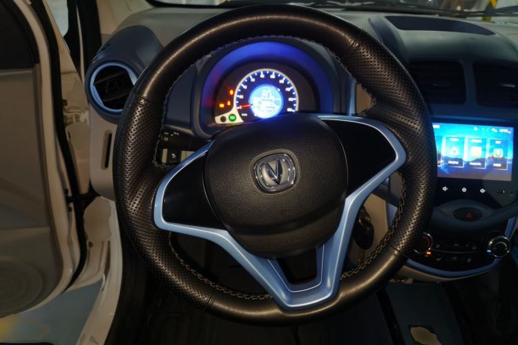 Used CHANGAN Benni E-Star 2021 National Edition Colorful Version Lithium Iron Phosphate (31.86 kWh) Steering Wheel