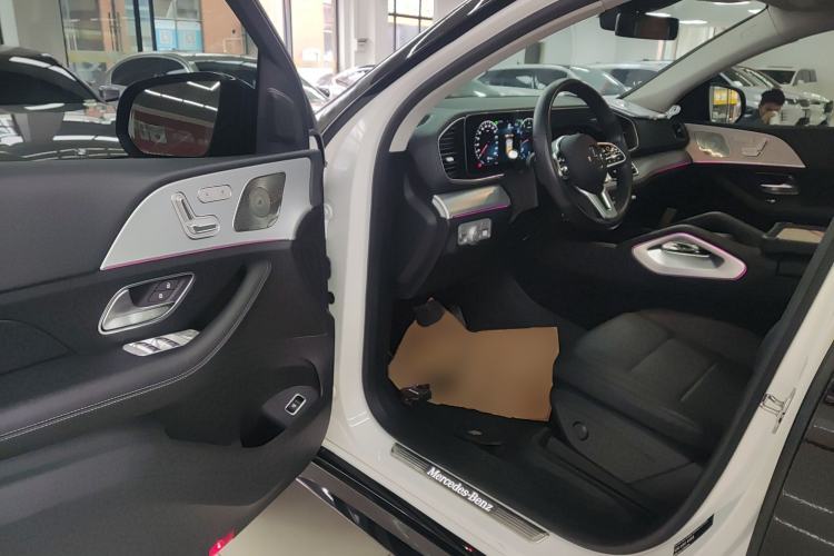 Used Mercedes-Benz GLE 2022 Refreshed GLE 350 4MATIC Coupe SUV Luxury Edition