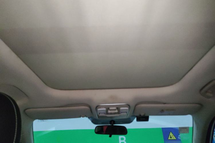 Used Geely Auto Emgrand X7 Sport 2018 2.0L Manual Two-Wheel Drive Zhiya Version Headliner