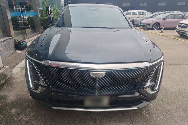 Used Cadillac LYRIQ 2022 Rear-Drive Long-Range Luxury Edition
