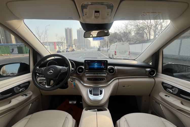 Used Mercedes-Benz V-Class 2020 V 260 L Long-wheelbase Luxury Edition