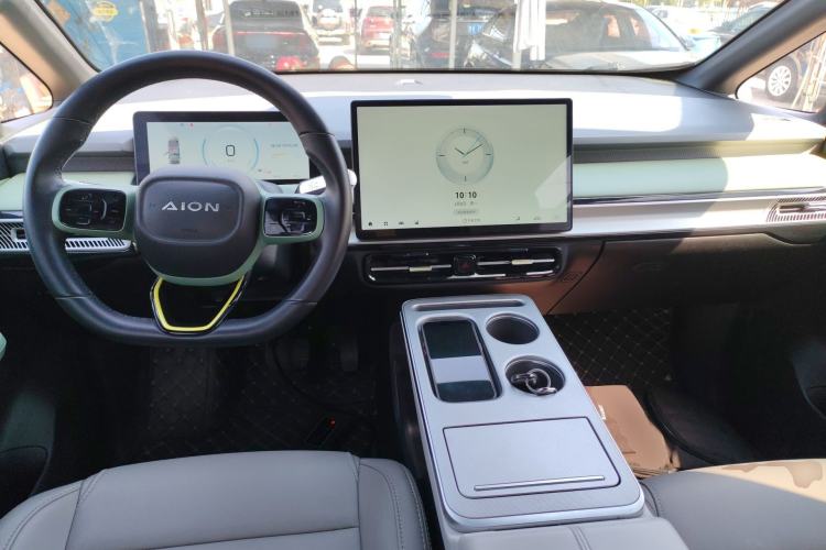 Used AION Y 2023 Younger
