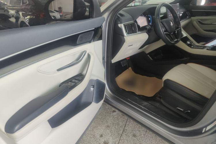 Used BYD Song PLUS New Energy 2021 DM-i 110KM Flagship Model
