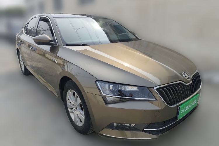 Used Skoda Superb 2016 TSI280 Manual Front-Drive Version
