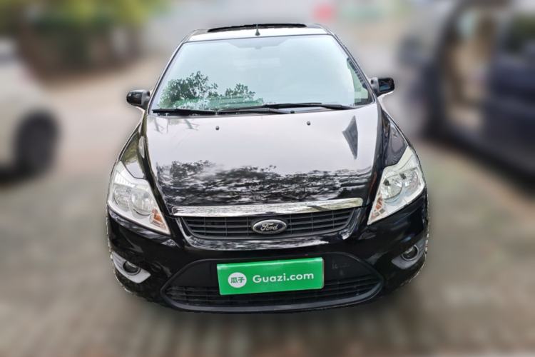 Used Ford Focus 2011 Sedan 1.8L Automatic Fashion Edition
