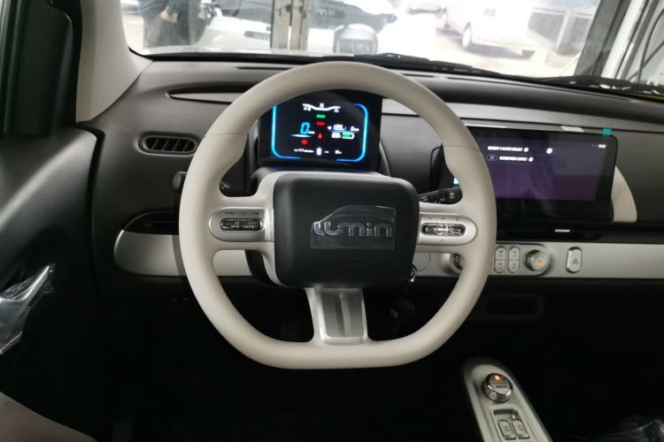 Used CHANGAN NEVO Lumin 2026 Model Treasure Edition 205km Passionate Beige Ningde
