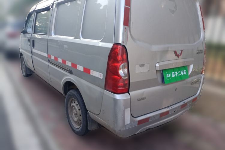 Used Wuling Rongguang 2014 1.5L S Base Version
