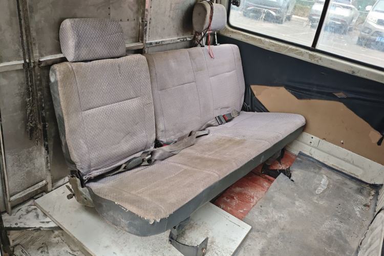 Used King Long Golden Way 2014 2.0L Van-Type 4G21B
