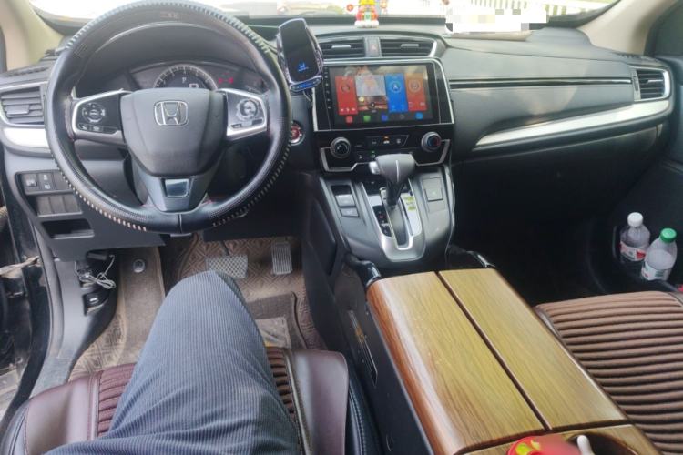 Used Honda CR-V 2019 240TURBO CVT 2WD Comfort Version China VI Emission Standard Center Console