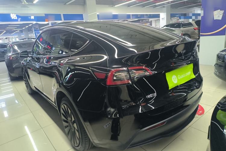 Used Tesla Model Y 2021 Long-Range All-Wheel-Drive Version 3D7
