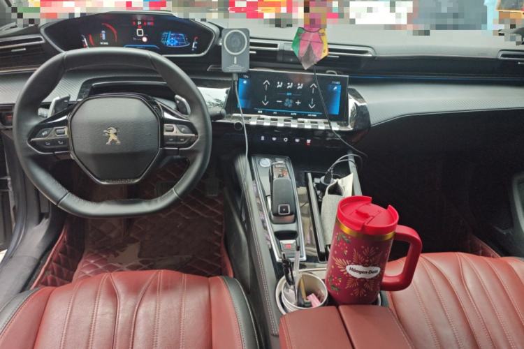 Used Peugeot 508 2022 508L 400THP PureTech Driving Edition Center Console