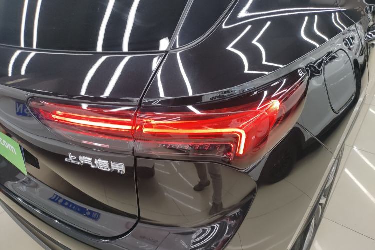 Used Buick Envision 2023 Encore S 552T Two-Wheel Drive Luxury Model
