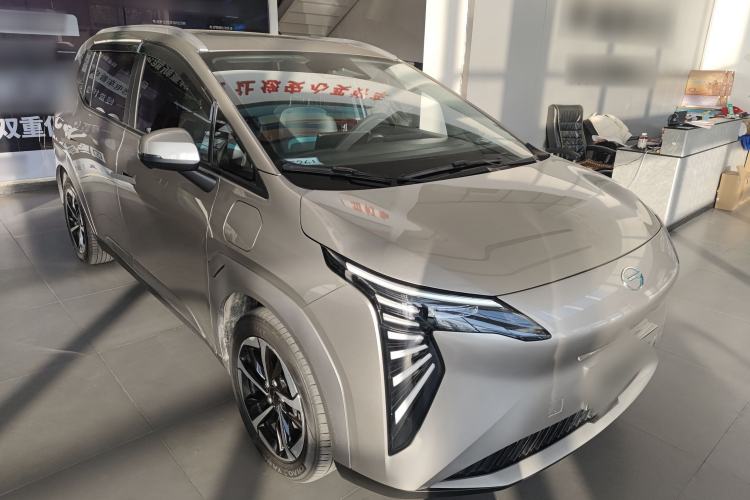 Used AION Y 2024 Younger Star Edition