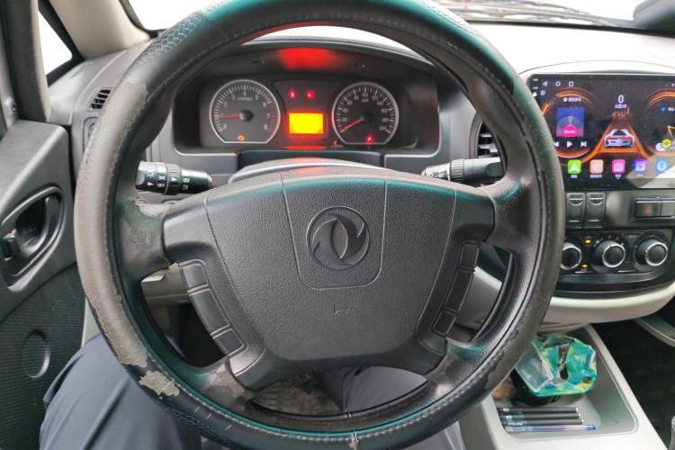 Used FORTHING Lingzhi 2016 M3L 1.6L 7-Seater Standard Model
