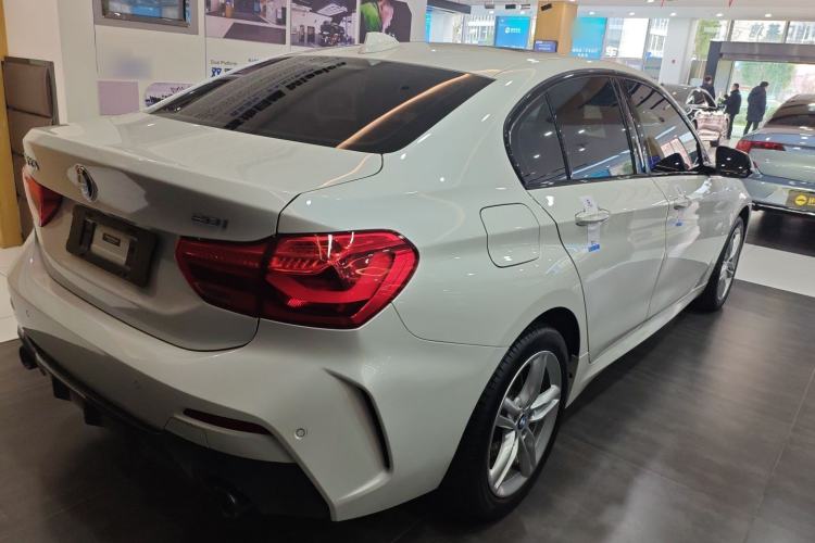 Used BMW 1 Series 2022 120i M Sport Night Edition
