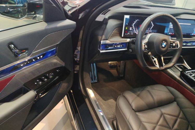 Used BMW 7 Series 2023 740Li Leading Model M Sport Package Driver Seat