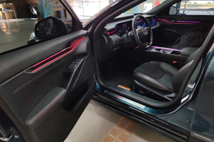 Used Ford Mondeo 2023 1.5T E-Hybrid ST-Line
