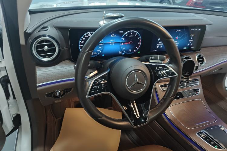 Used Mercedes-Benz E-Class 2021 Restyled E 300 L Luxury Edition
