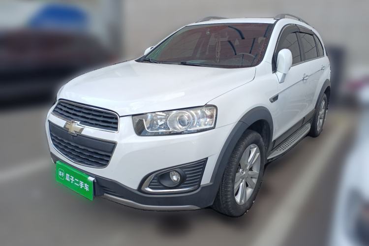 Used Chevrolet Captiva 2017 2.4L 4x4 Flagship Edition 7-Seater