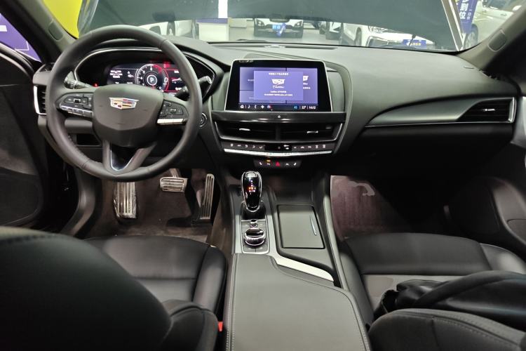 Used Cadillac CT5 2023 28T Prestige Model Center Console