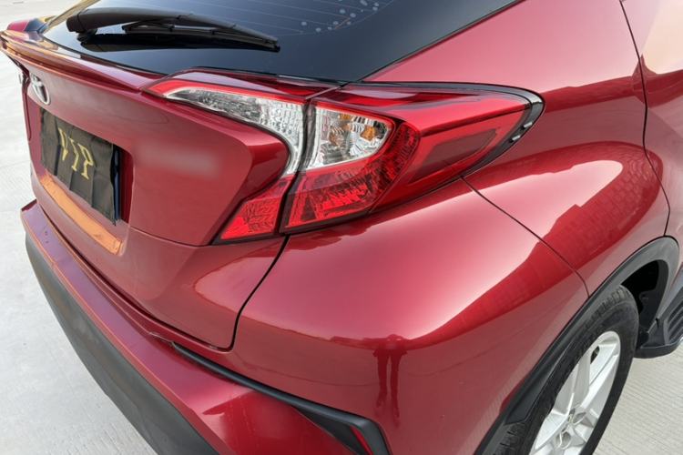 Used Toyota C-HR 2021 2.0L Comfort Edition Exterior 3